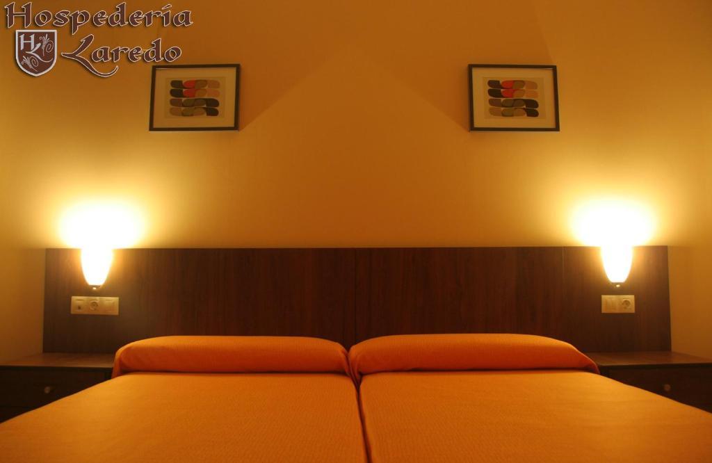 Hospederia Laredo Hotel La Carlota Room photo